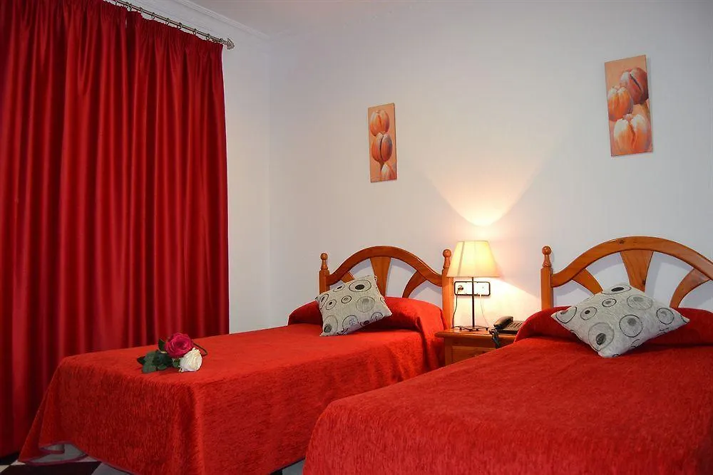 Hotel Oasis Conil De La Frontera
