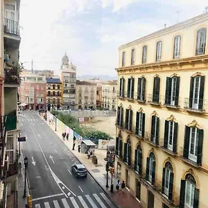 https://habitacion-con-bano-uso-privado-centro-malaga.1costadelsol.com