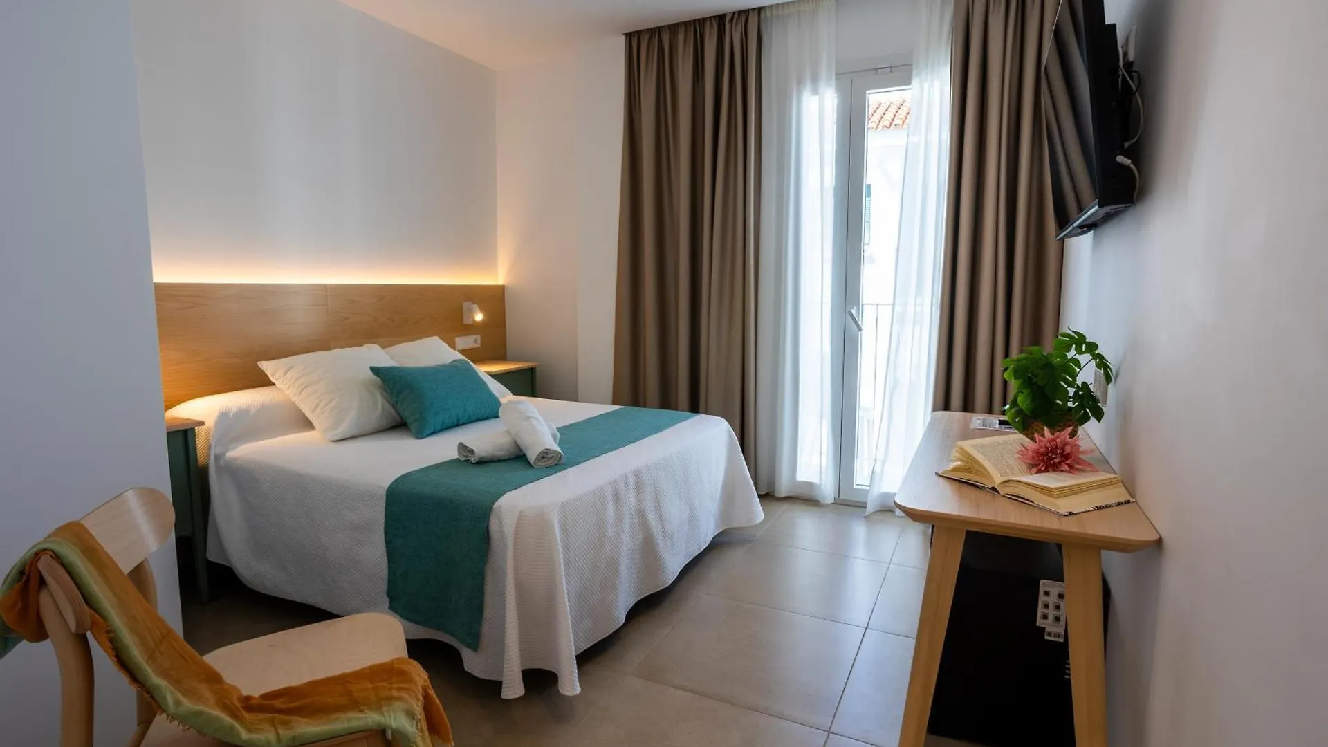 Hotel Oasis Conil De La Frontera 0*,  España